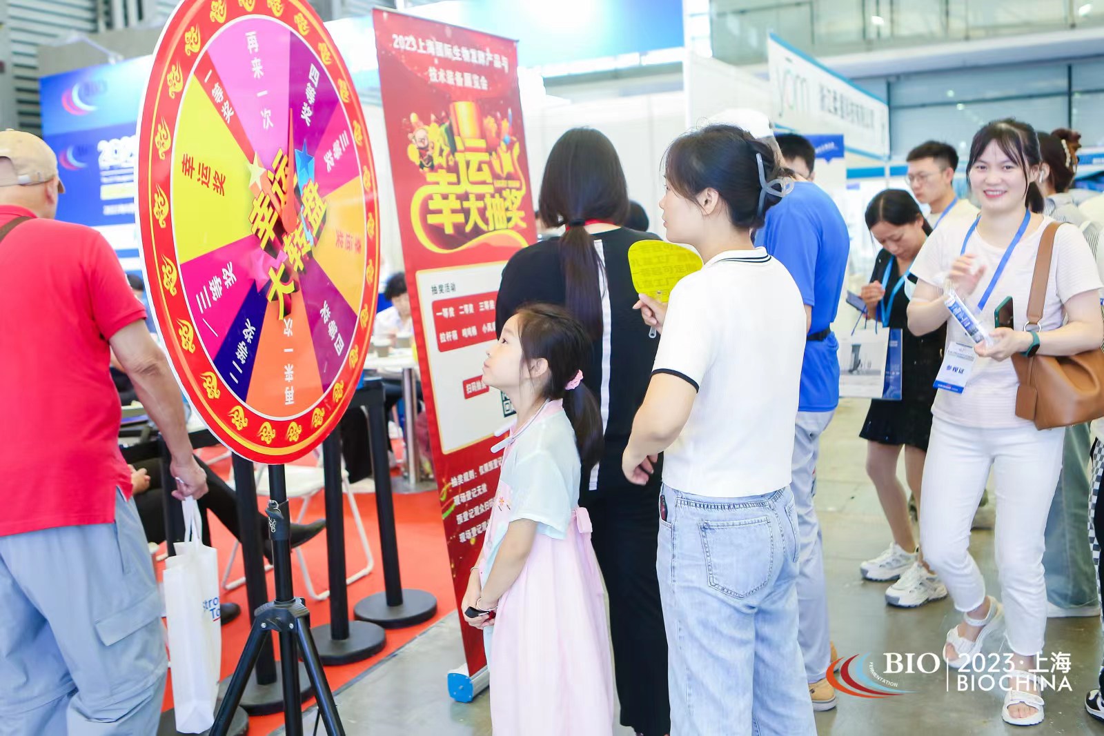 預(yù)報名客戶，禮品免費送，現(xiàn)場抽獎活動